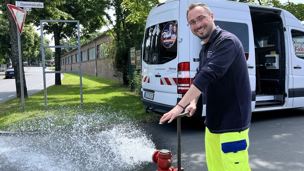 Laurentiu Stanciu, Anlagenmechaniker für Rohrsystemtechnik bei Rhein-Sieg Netz