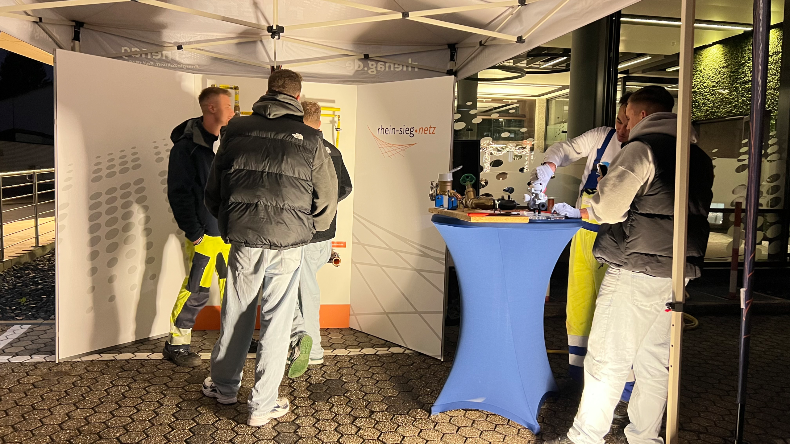 rhenag Energie bei der Nacht der Technik 2025