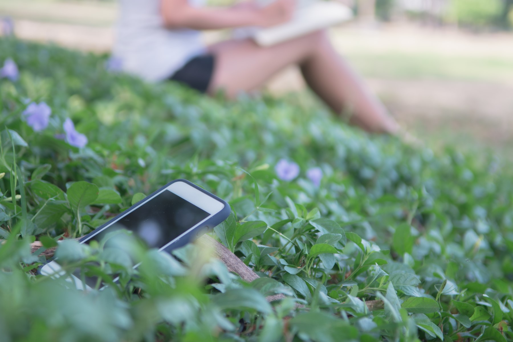 Schonen Sie Umwelt und Nerven: Digital Detox hilft, Energie zu sparen und Stress abzubauen